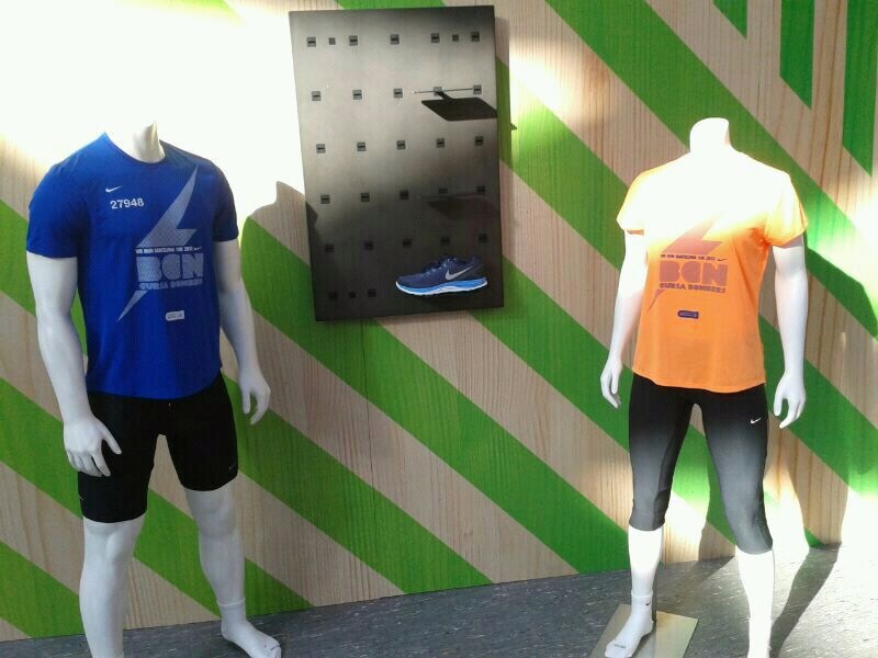 Azul para chicos, naranja para chicas...