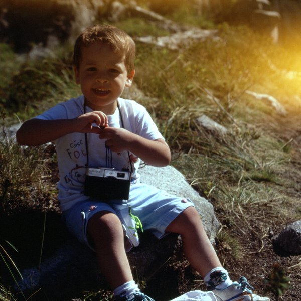 Jordi de pequeño, empapándose de la afición a la montaña y a la fotografía