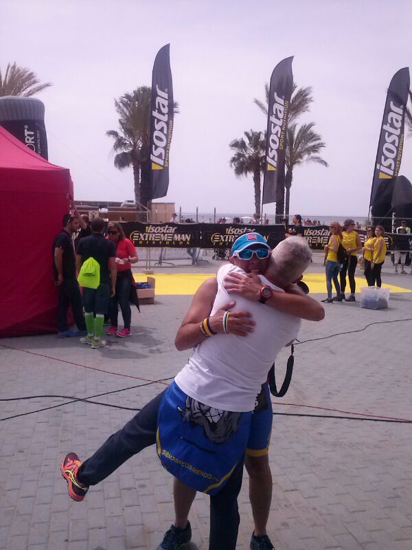 Con Pere tras cruzar la meta