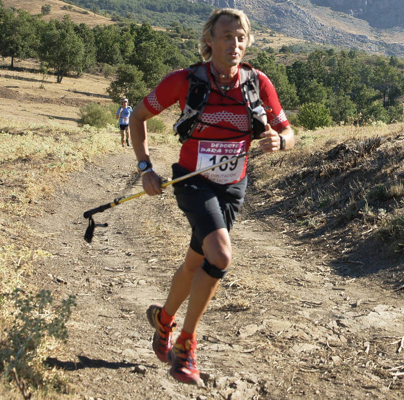 Jesus Calleja participando en una cursa de montaña en Polvoreda. Sin una base de entreno, no se puede correr un maratón...