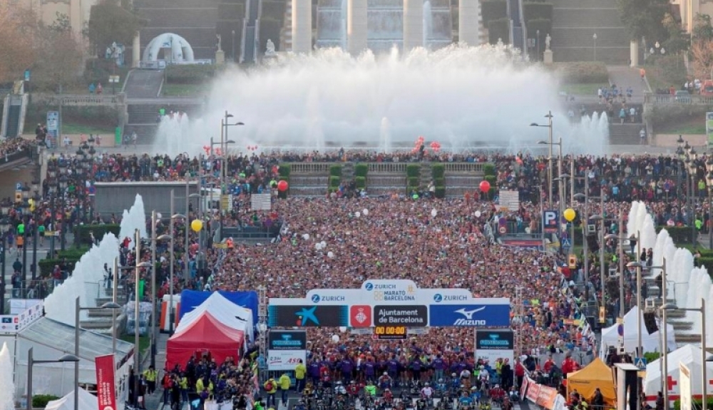 article-corre-gratis-el-zurich-marato-de-barcelona-con-los-1000-dorsales-que-sortea-zurich-563744fbe11f0